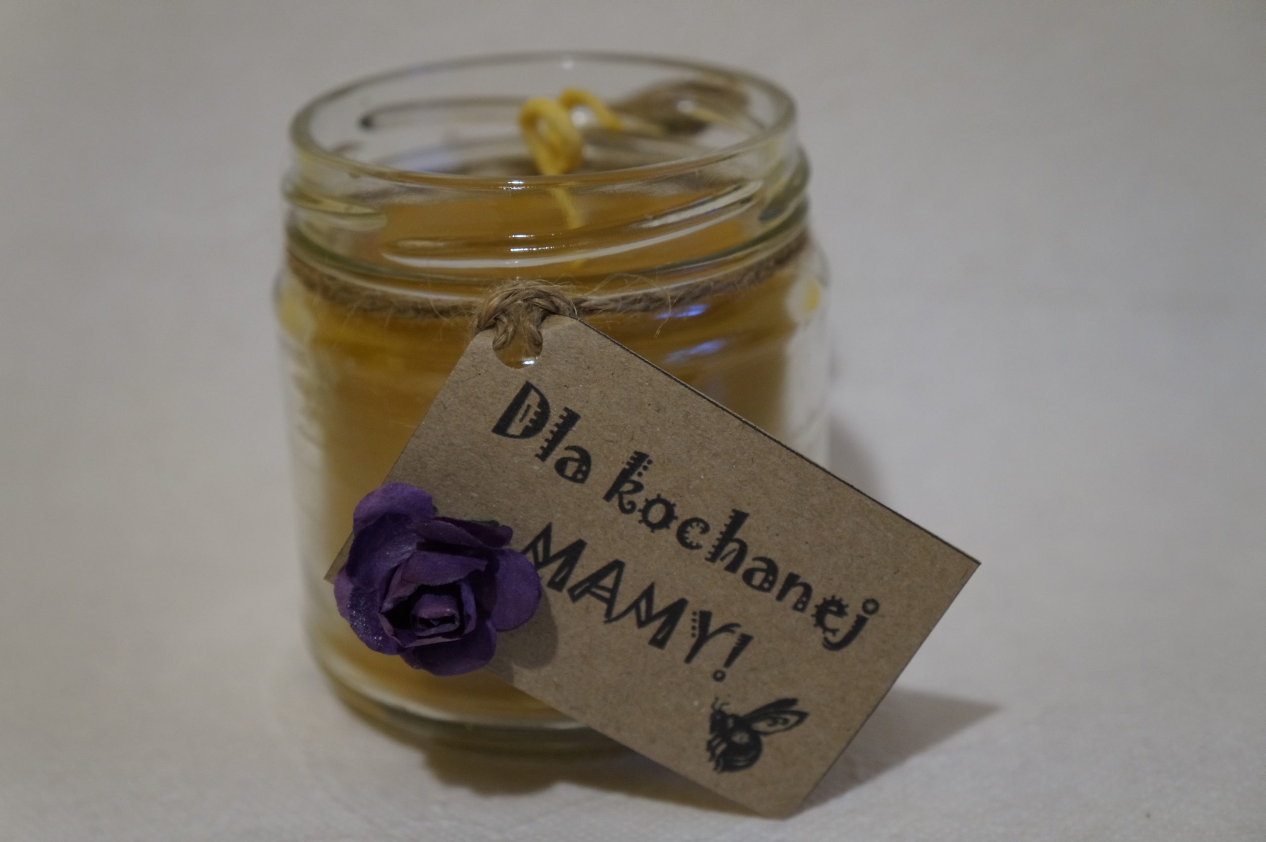 Świeca z naturalnego wosku pszczelego w słoiku dla mamy - obrazek 3